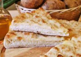 Осетинский пирог Пирог c картофелем и сыром Пирог c картофелем и сыром