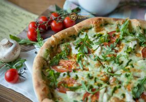 AMO LA Pizza AMO LA Pizza